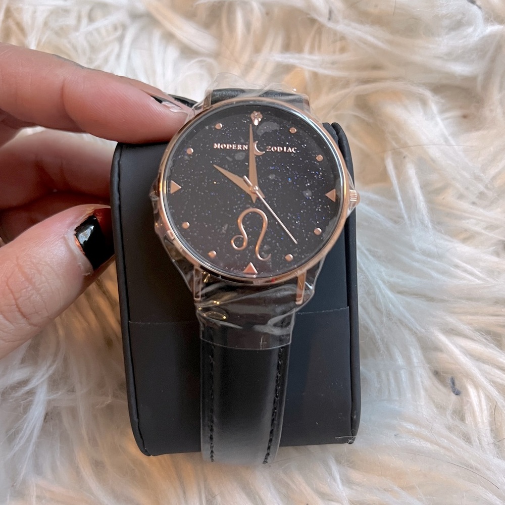 Celestial Horoscope Astrology Leo Watch